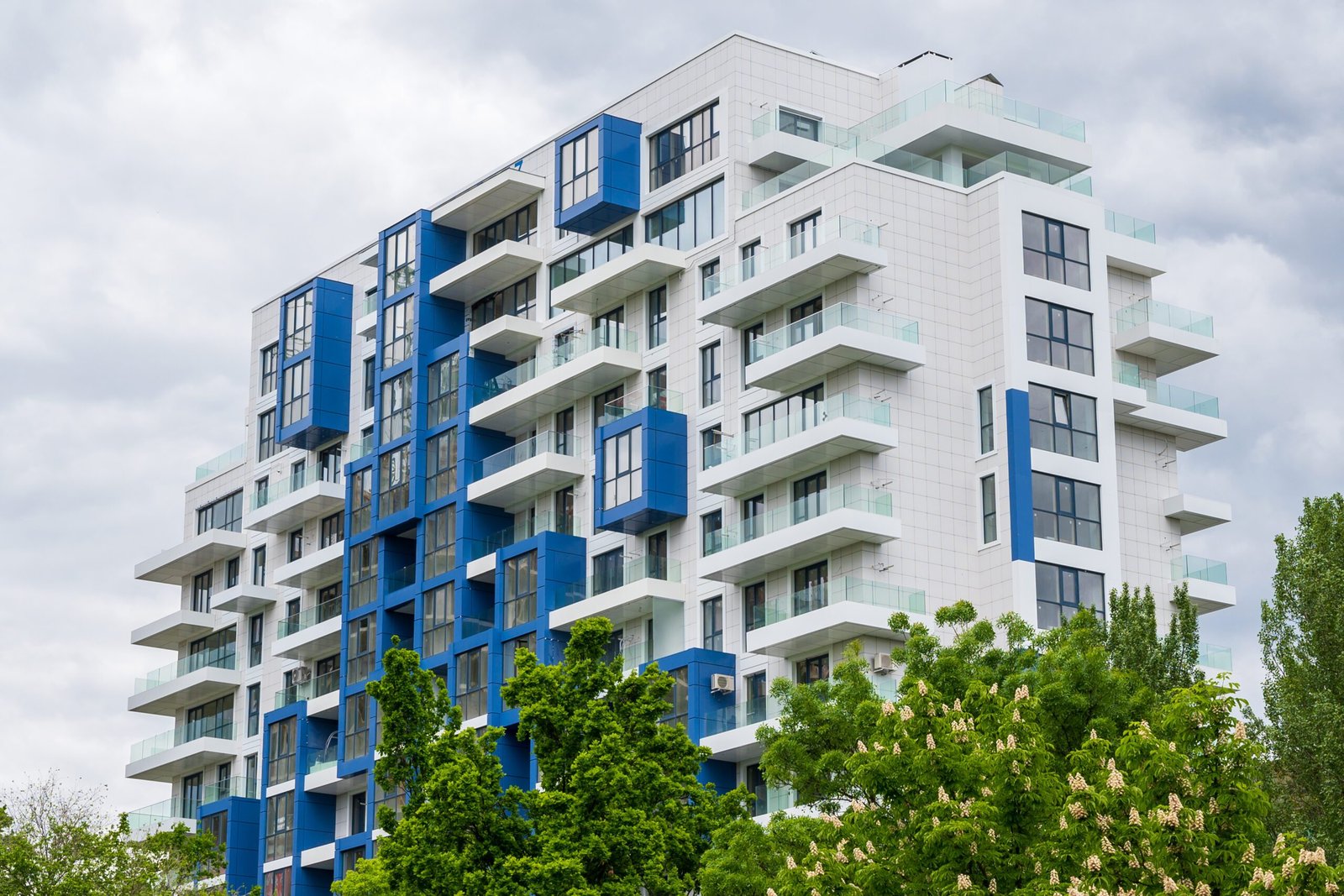 residential apartment maintenance services