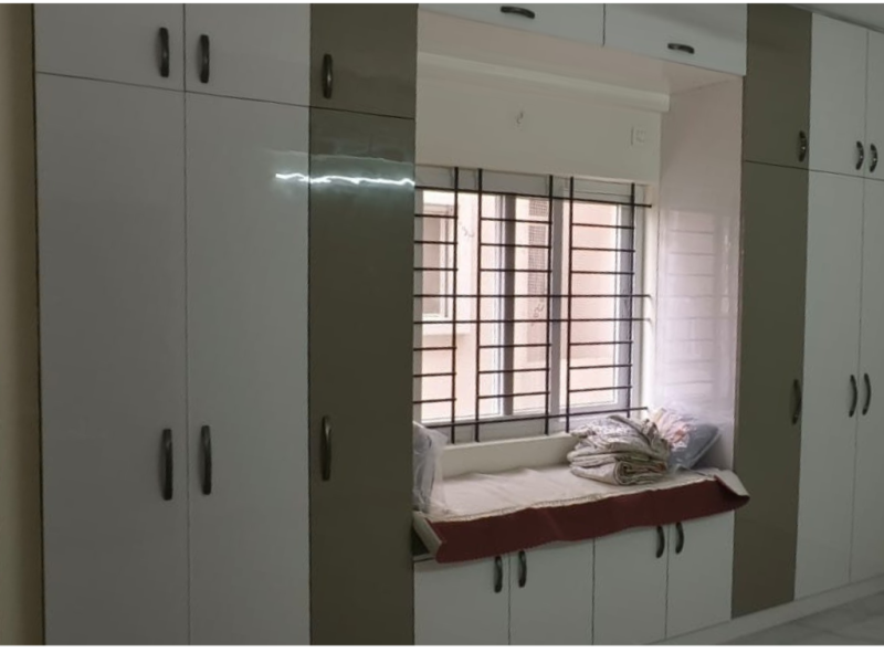 wardrobes aand storage solutions
